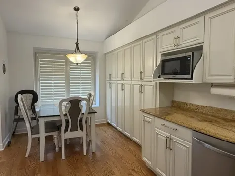 1870 Grosse Pointe Circle Hanover Park IL 60133