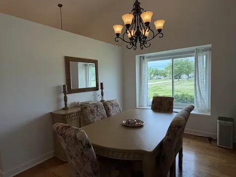 1870 Grosse Pointe Circle Hanover Park IL 60133