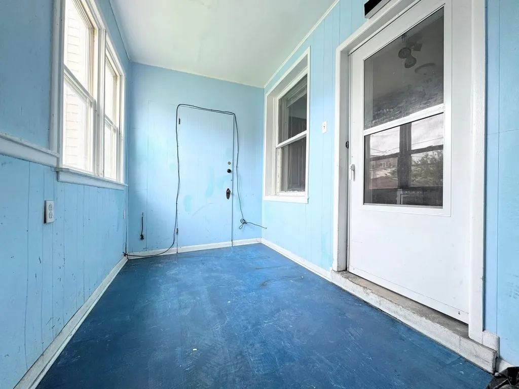 3914 West Gladys Avenue Chicago IL 60624