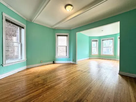 3914 West Gladys Avenue Chicago IL 60624