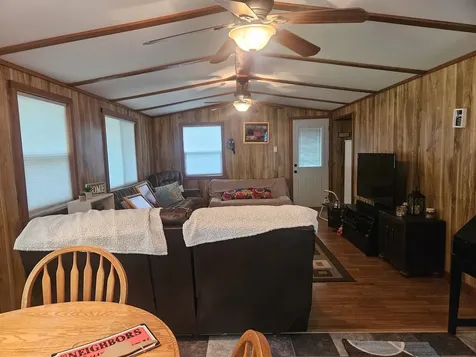 1/109 North Woodhaven Lakes Sublette IL 61367