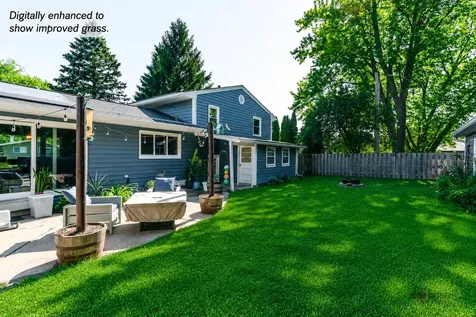 489 1ST Street Antioch IL 60002