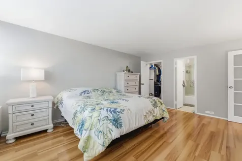 3550 North Lake Shore Drive Chicago IL 60657