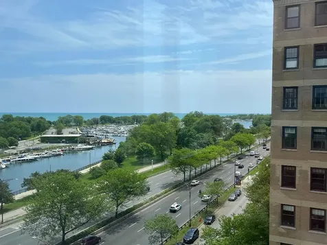 3550 North Lake Shore Drive Chicago IL 60657