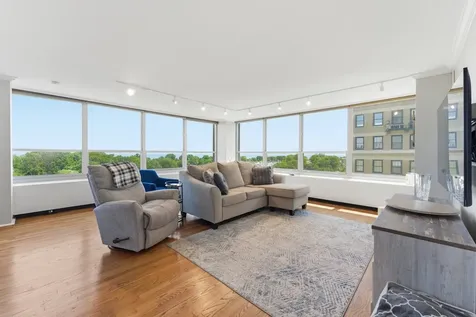 3550 North Lake Shore Drive Chicago IL 60657