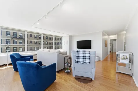 3550 North Lake Shore Drive Chicago IL 60657