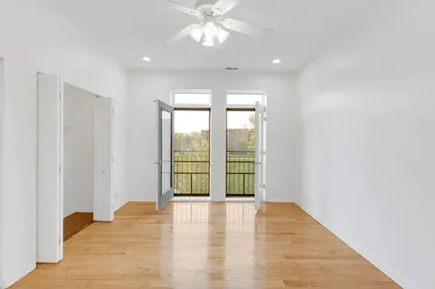 4800 South Saint Lawrence Avenue Chicago IL 60615