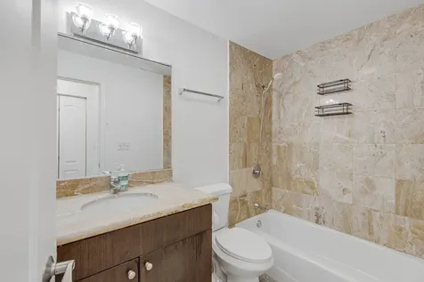4800 South Saint Lawrence Avenue Chicago IL 60615