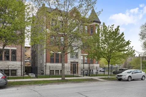 4800 South Saint Lawrence Avenue Chicago IL 60615