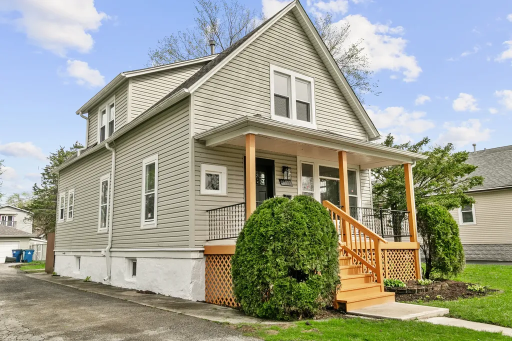 18415 Morris Avenue Homewood IL 60430