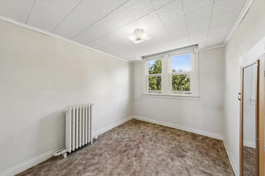 509 South Oakland Avenue Villa Park IL 60181
