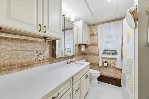 509 South Oakland Avenue Villa Park IL 60181