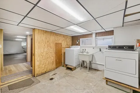 509 South Oakland Avenue Villa Park IL 60181