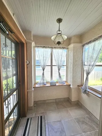 509 South Oakland Avenue Villa Park IL 60181