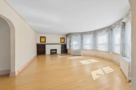 509 South Oakland Avenue Villa Park IL 60181