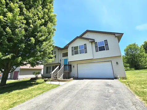 407 Staffordshire Drive Poplar Grove IL 61065