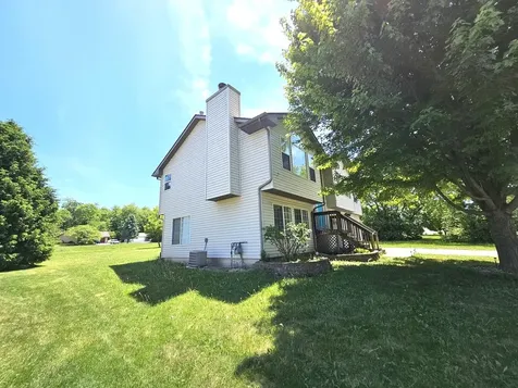 407 Staffordshire Drive Poplar Grove IL 61065