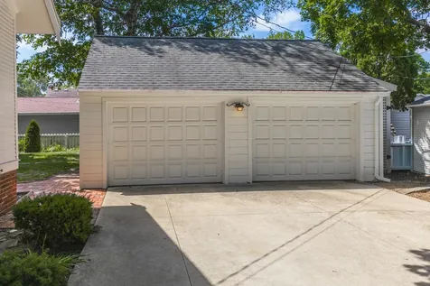 1507 East Taylor Street Bloomington IL 61701