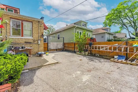 3928 Clinton Avenue Stickney IL 60402