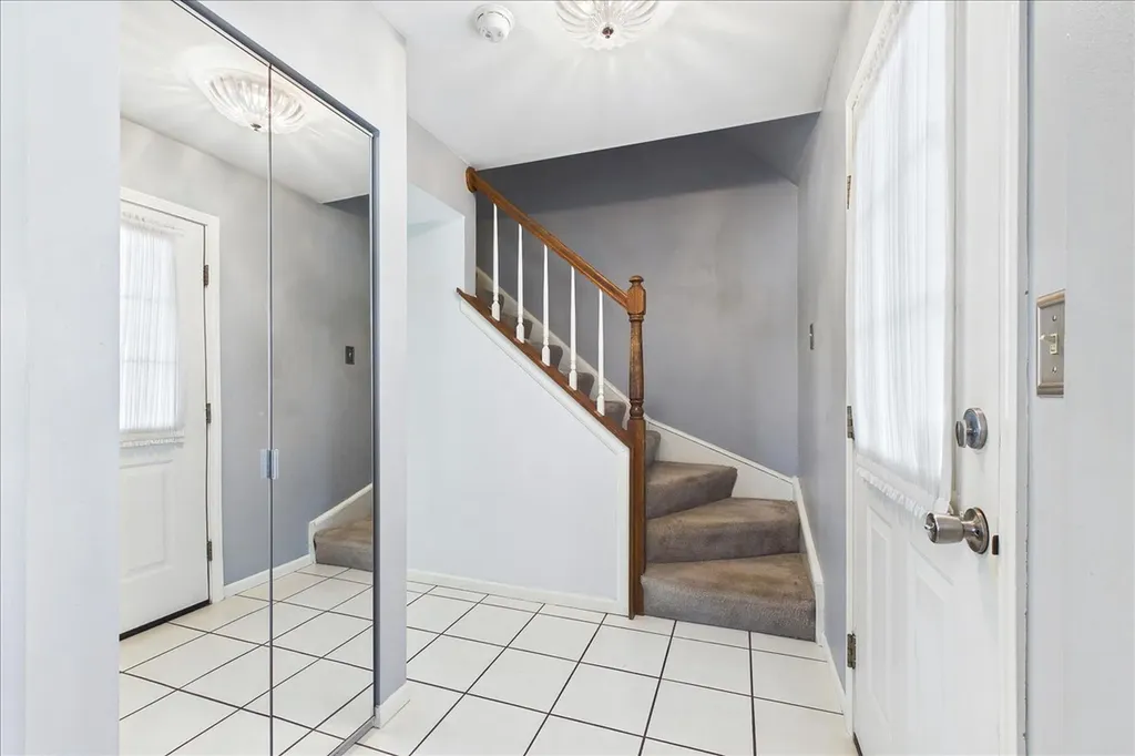 2655 Lindrick Lane Aurora IL 60504
