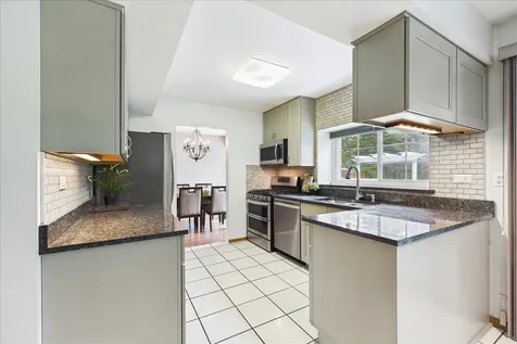 2655 Lindrick Lane Aurora IL 60504
