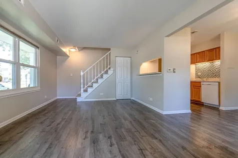 2177 North Dogwood Lane Palatine IL 60074