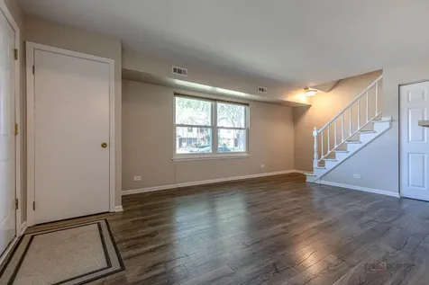 2177 North Dogwood Lane Palatine IL 60074