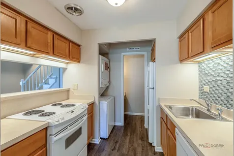 2177 North Dogwood Lane Palatine IL 60074