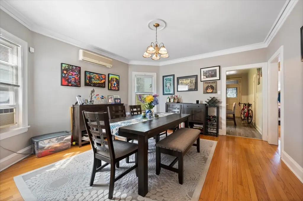 3618 North Bell Avenue Chicago IL 60618
