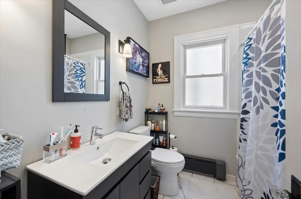 3618 North Bell Avenue Chicago IL 60618