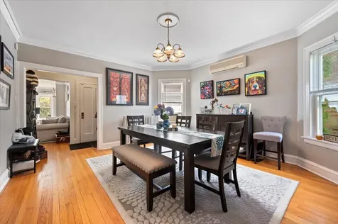 3618 North Bell Avenue Chicago IL 60618