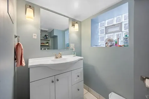 3618 North Bell Avenue Chicago IL 60618