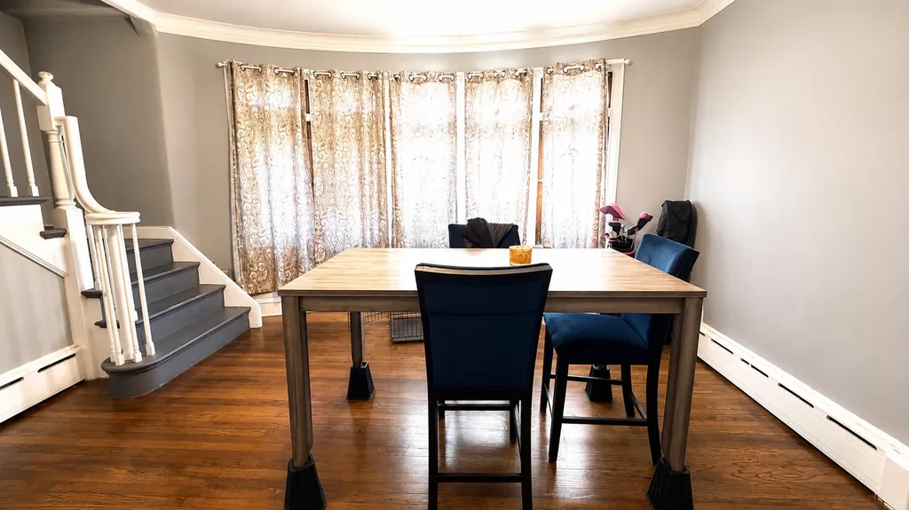3005 West 55th Street Chicago IL 60632