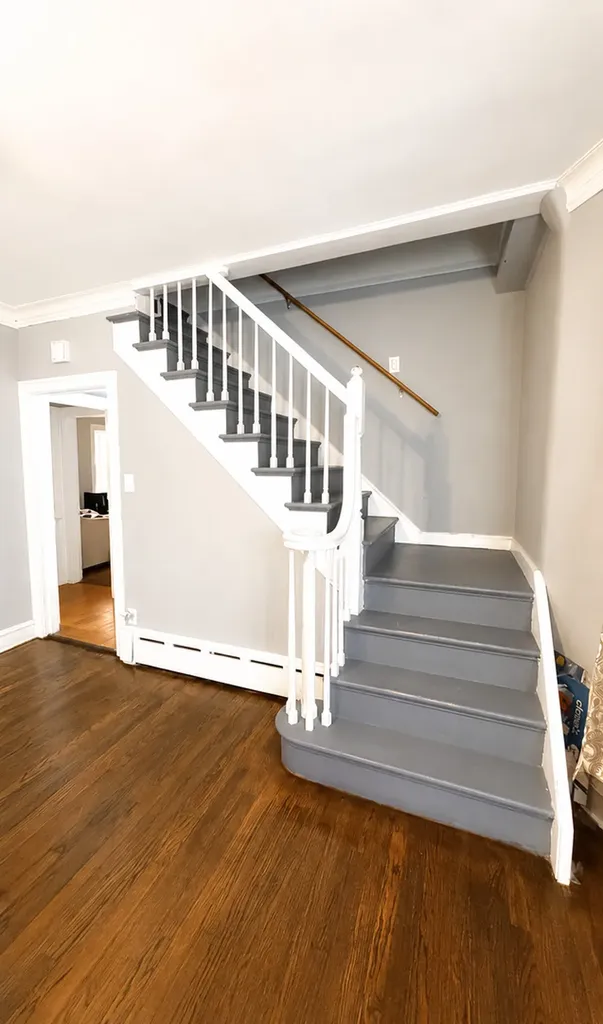 3005 West 55th Street Chicago IL 60632