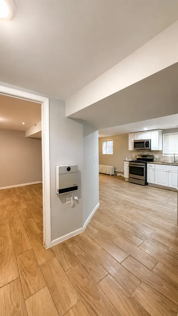 3005 West 55th Street Chicago IL 60632