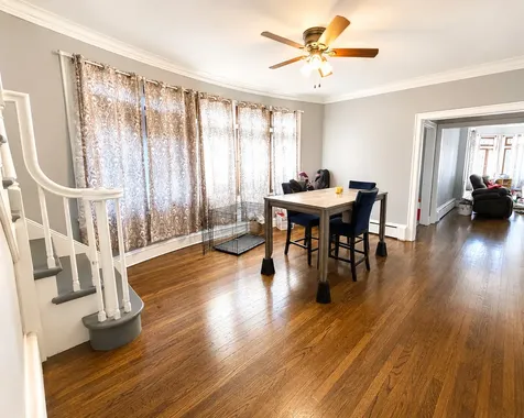 3005 West 55th Street Chicago IL 60632