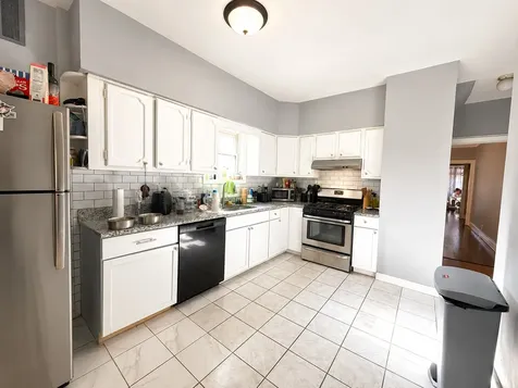 3005 West 55th Street Chicago IL 60632