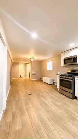 3005 West 55th Street Chicago IL 60632