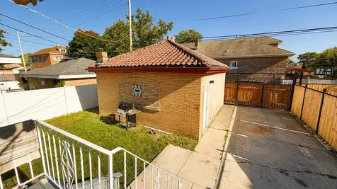 3005 West 55th Street Chicago IL 60632
