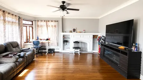 3005 West 55th Street Chicago IL 60632