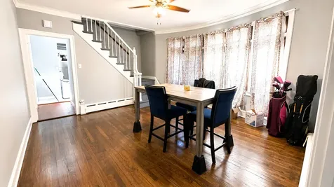 3005 West 55th Street Chicago IL 60632