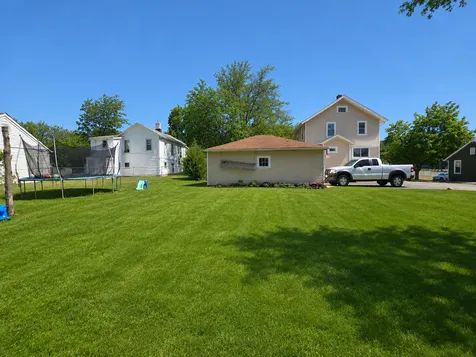 470 Fremont Street Elgin IL 60120