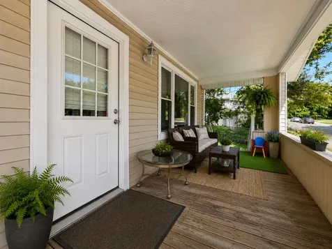 470 Fremont Street Elgin IL 60120