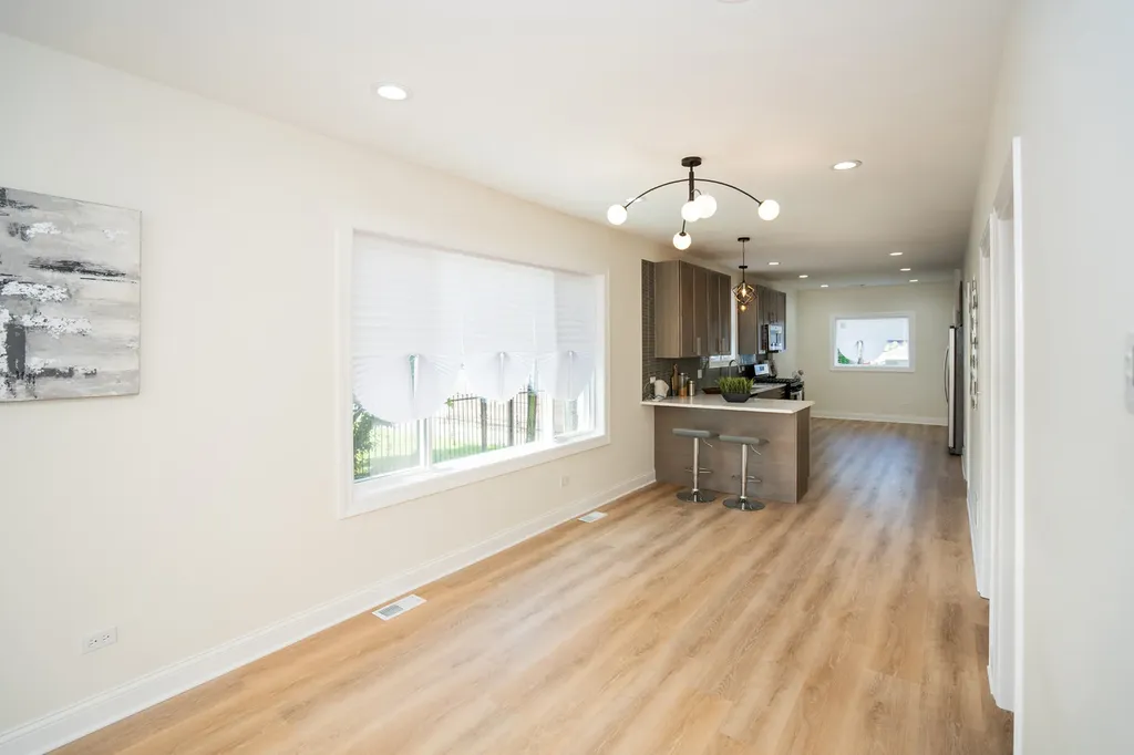 9044 South Throop Street Chicago IL 60620