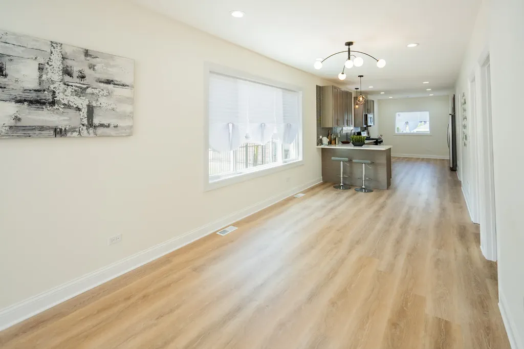 9044 South Throop Street Chicago IL 60620