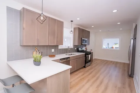 9044 South Throop Street Chicago IL 60620