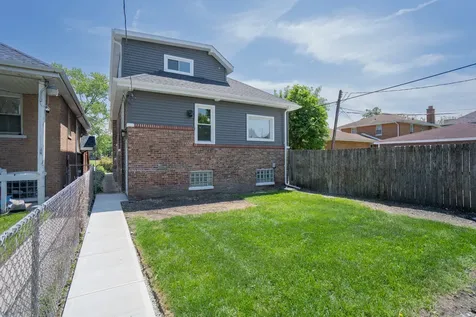 9044 South Throop Street Chicago IL 60620