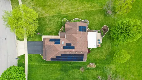 606 Arlington Lane South Elgin IL 60177