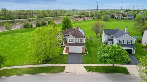 606 Arlington Lane South Elgin IL 60177