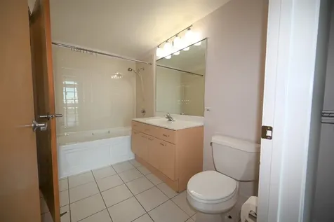 1845 South Michigan Avenue Chicago IL 60616